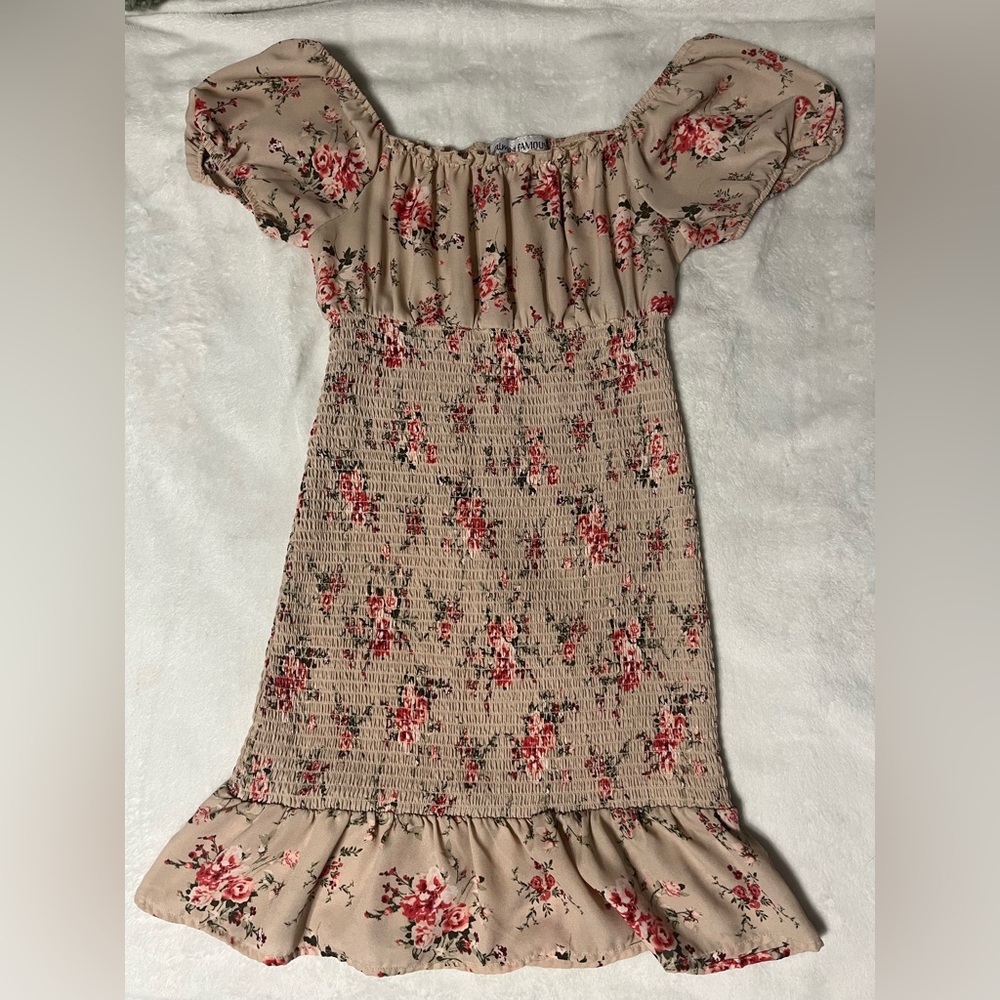 Almost Famous | Cream Ditsy Floral Off-Shoulder Ruched